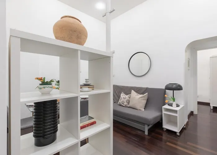 Iflat Colosseum Comfy House Apartment