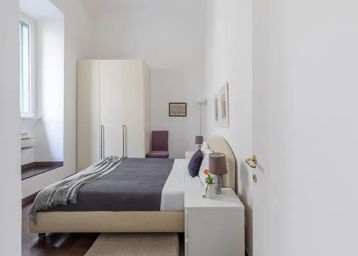 Apartment Iflat Colosseum Comfy House